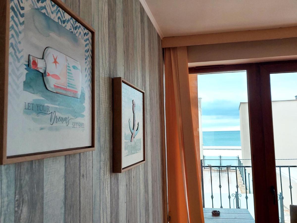 Supreme Danieli - Holiday Apartment By The Sea Balcsik Kültér fotó